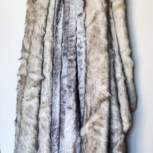 Load image into Gallery viewer, Luxury Faux Fur Throw